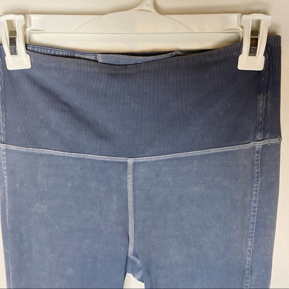 Lululemon special edition Wunder Under high waisted ribbed  light blue leggings - Picture 14 of 14